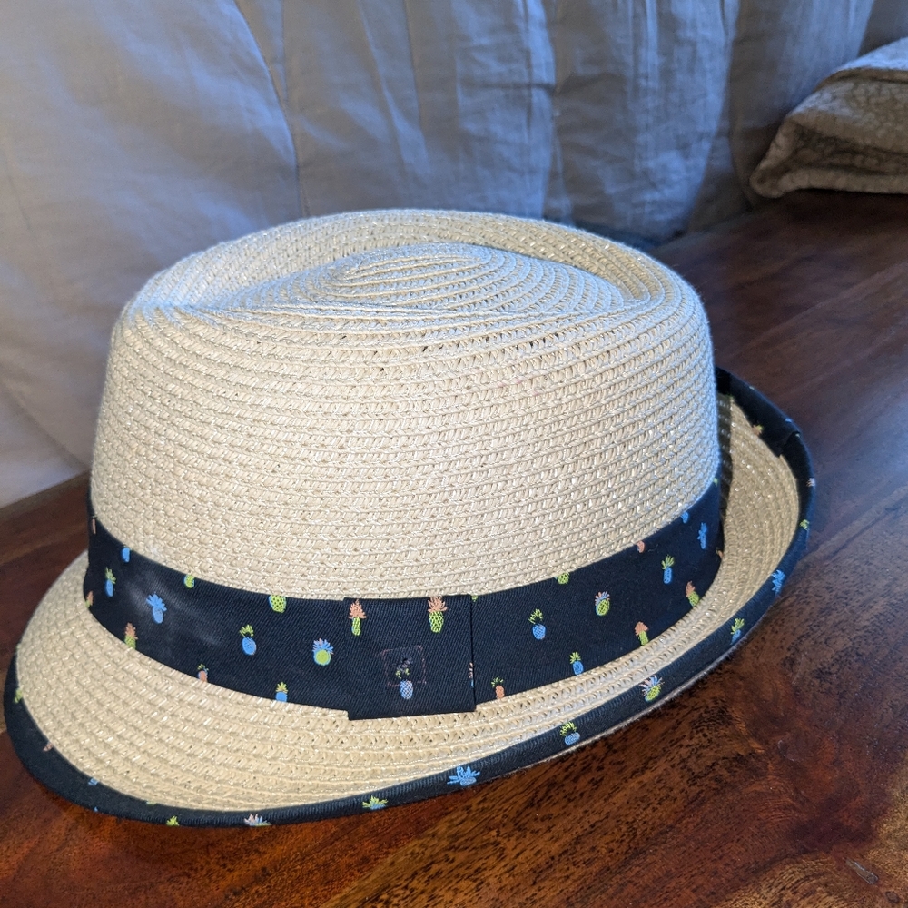 Quicksilver Hat/Cap Size Small/Medium NWT